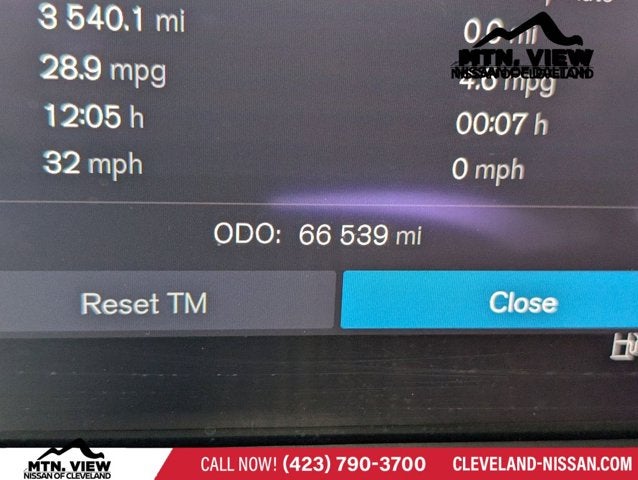 2024 Volvo S60 Core Dark Theme