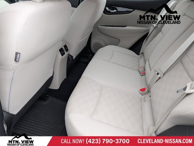 2018 Nissan Rogue Sport SV