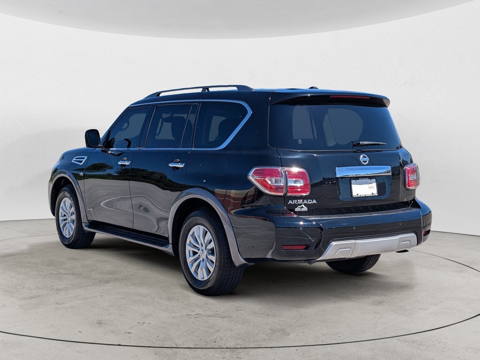 2017 Nissan Armada SV
