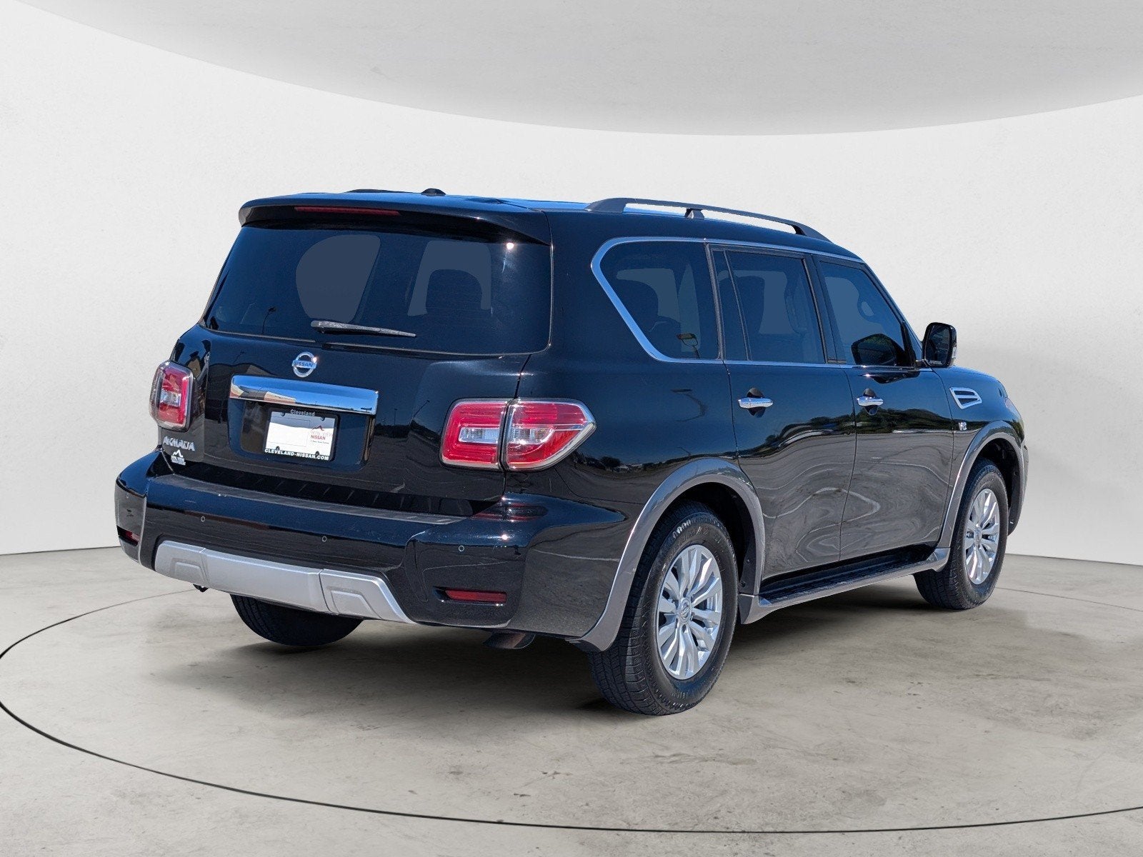 2017 Nissan Armada SV