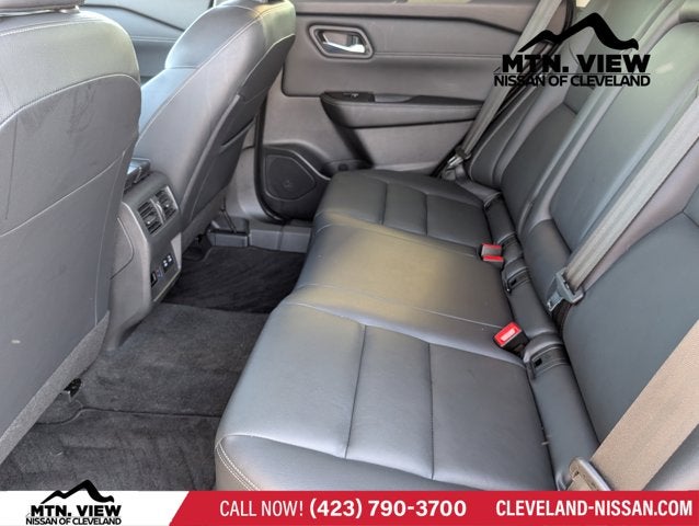 2025 Nissan Rogue SL