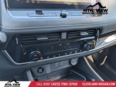 2025 Nissan Rogue SL