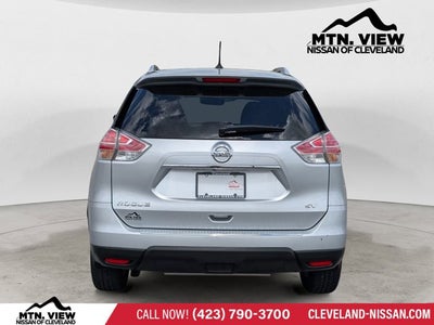 2015 Nissan Rogue SV