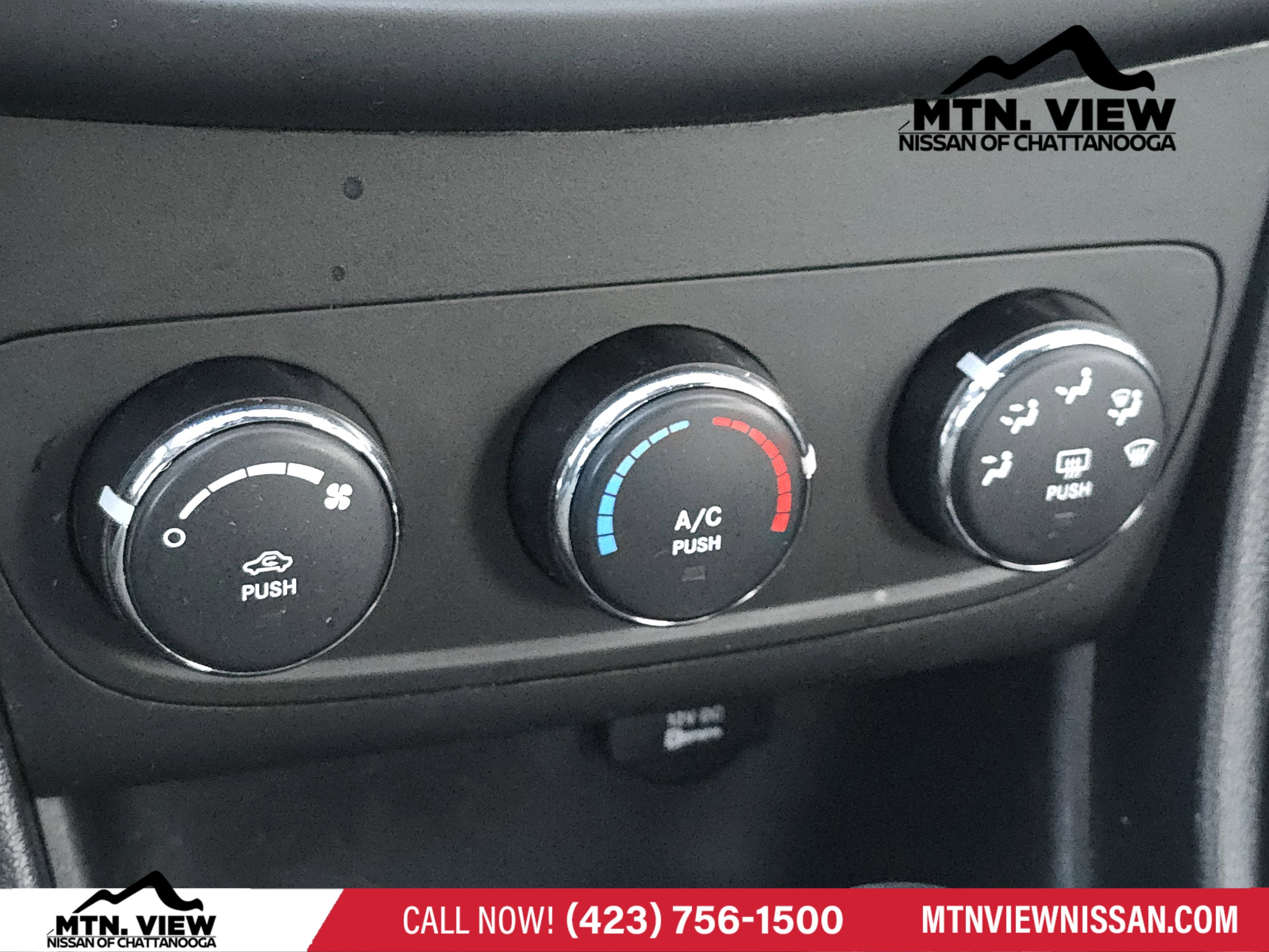 2014 Dodge Avenger SE V6