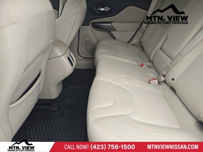 2019 Jeep Cherokee Latitude