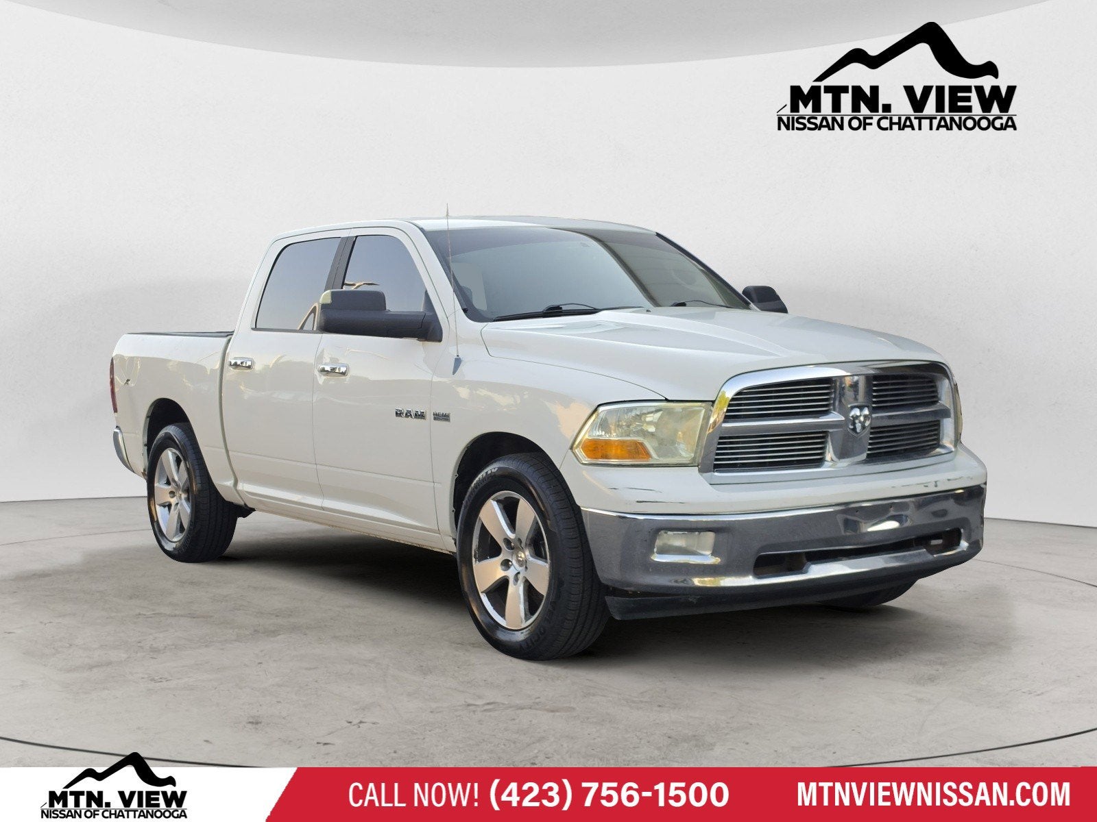 Used 2009 Dodge Ram 1500 Pickup SLT with VIN 1D3HB13T19S700966 for sale in Chattanooga, TN