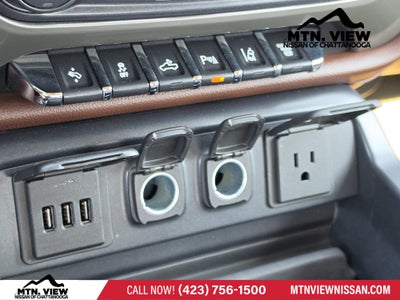 2015 Chevrolet Silverado 3500HD Built After Aug 14 High Country