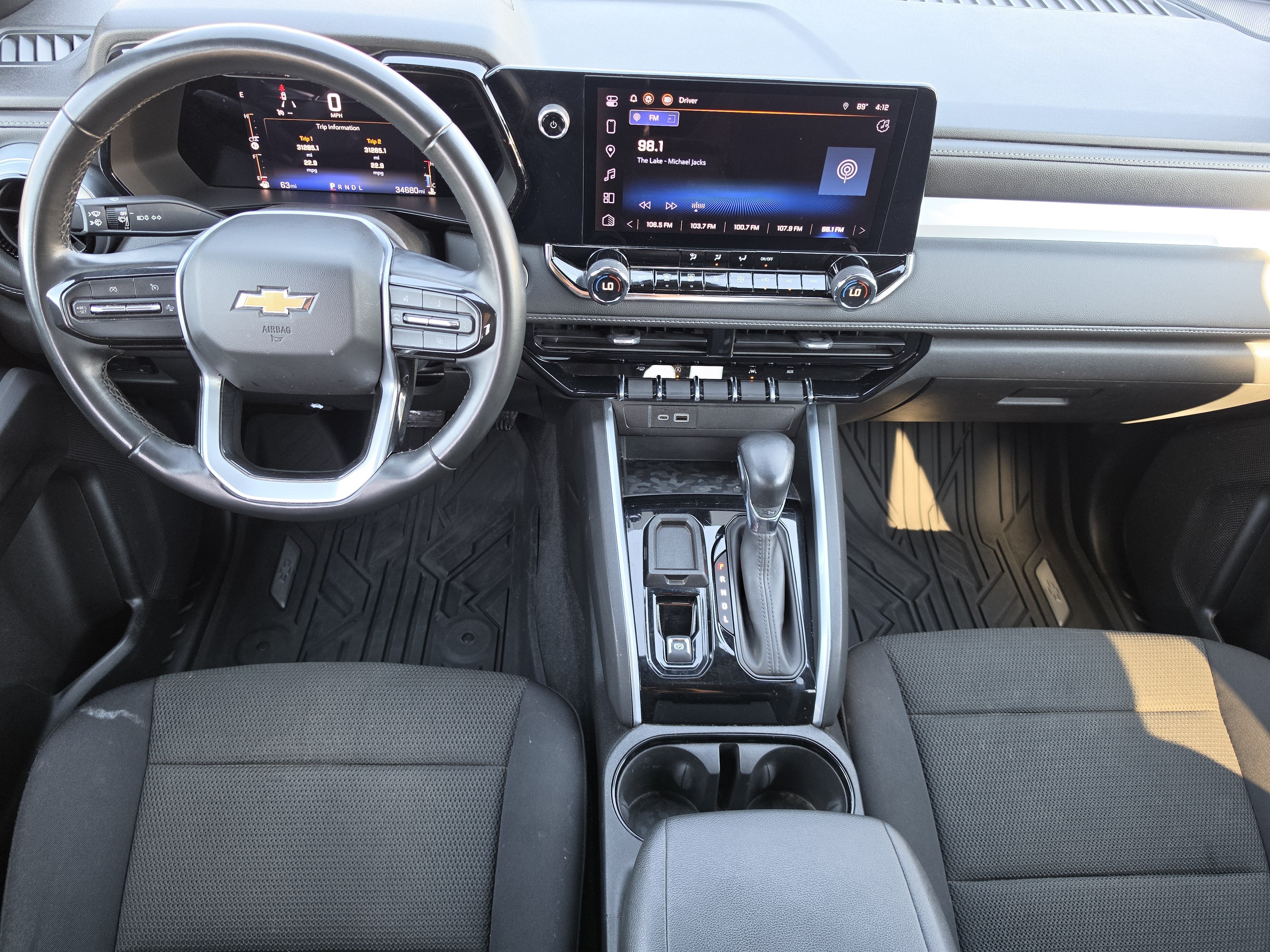 2023 Chevrolet Colorado 2WD LT