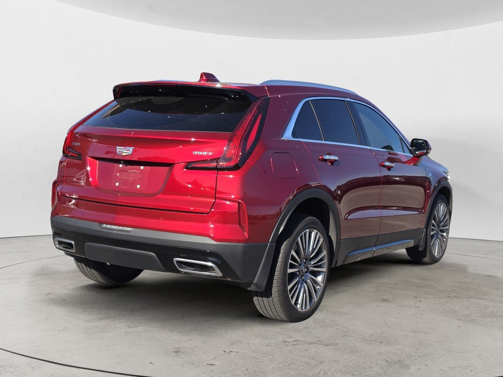 2024 Cadillac XT4 FWD Premium Luxury
