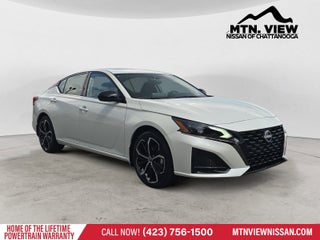 2025 Nissan Altima SR