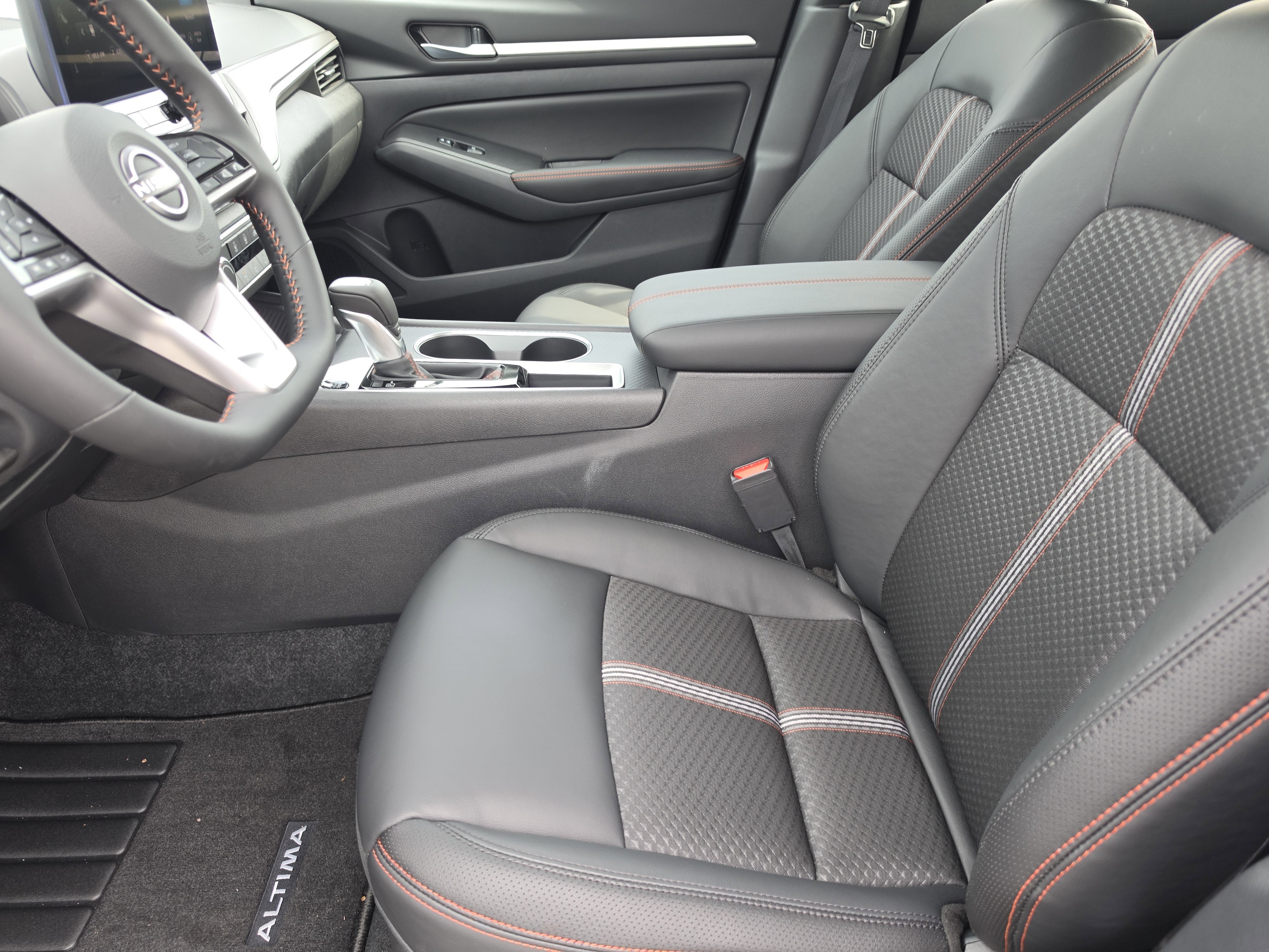 2026 Nissan Altima SR