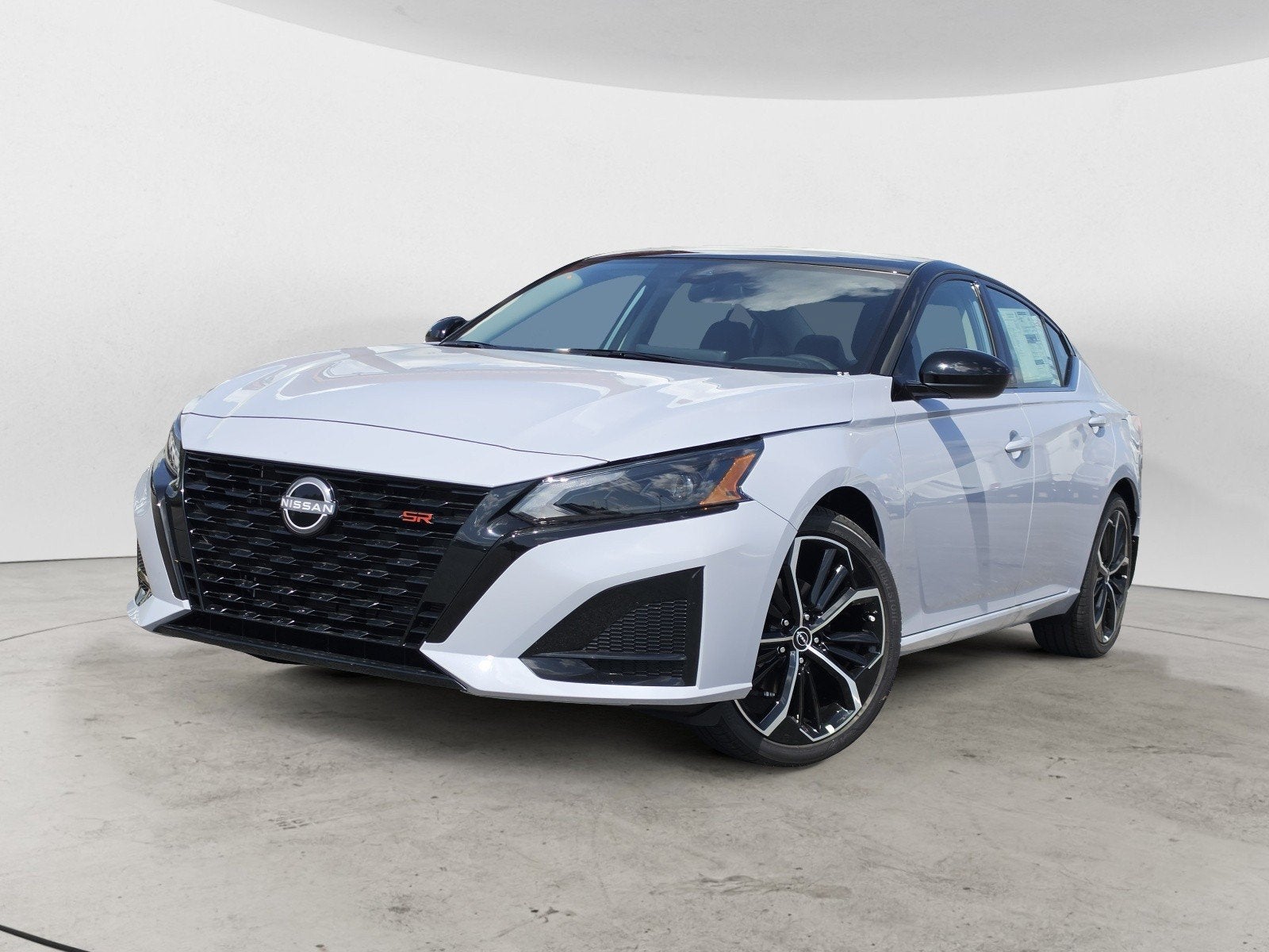 2026 Nissan Altima SR