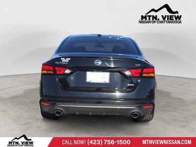 2021 Nissan Altima 2.5 SR