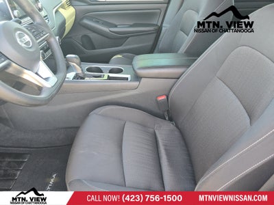 2022 Nissan Altima 2.5 SV