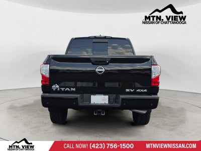 2023 Nissan Titan SV