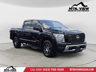 2023 Nissan Titan SV