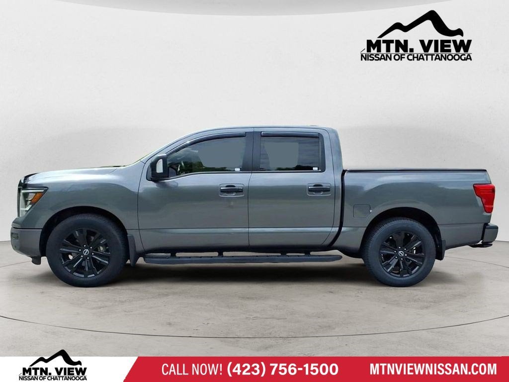 2024 Nissan Titan SV