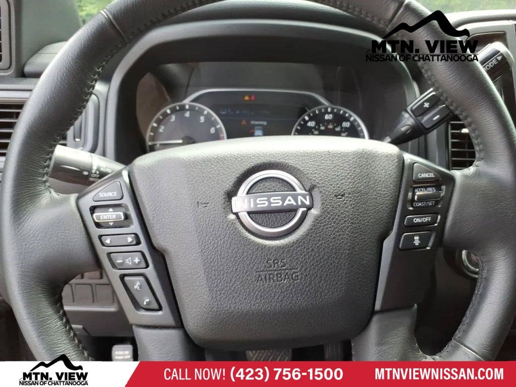 2024 Nissan Titan SV