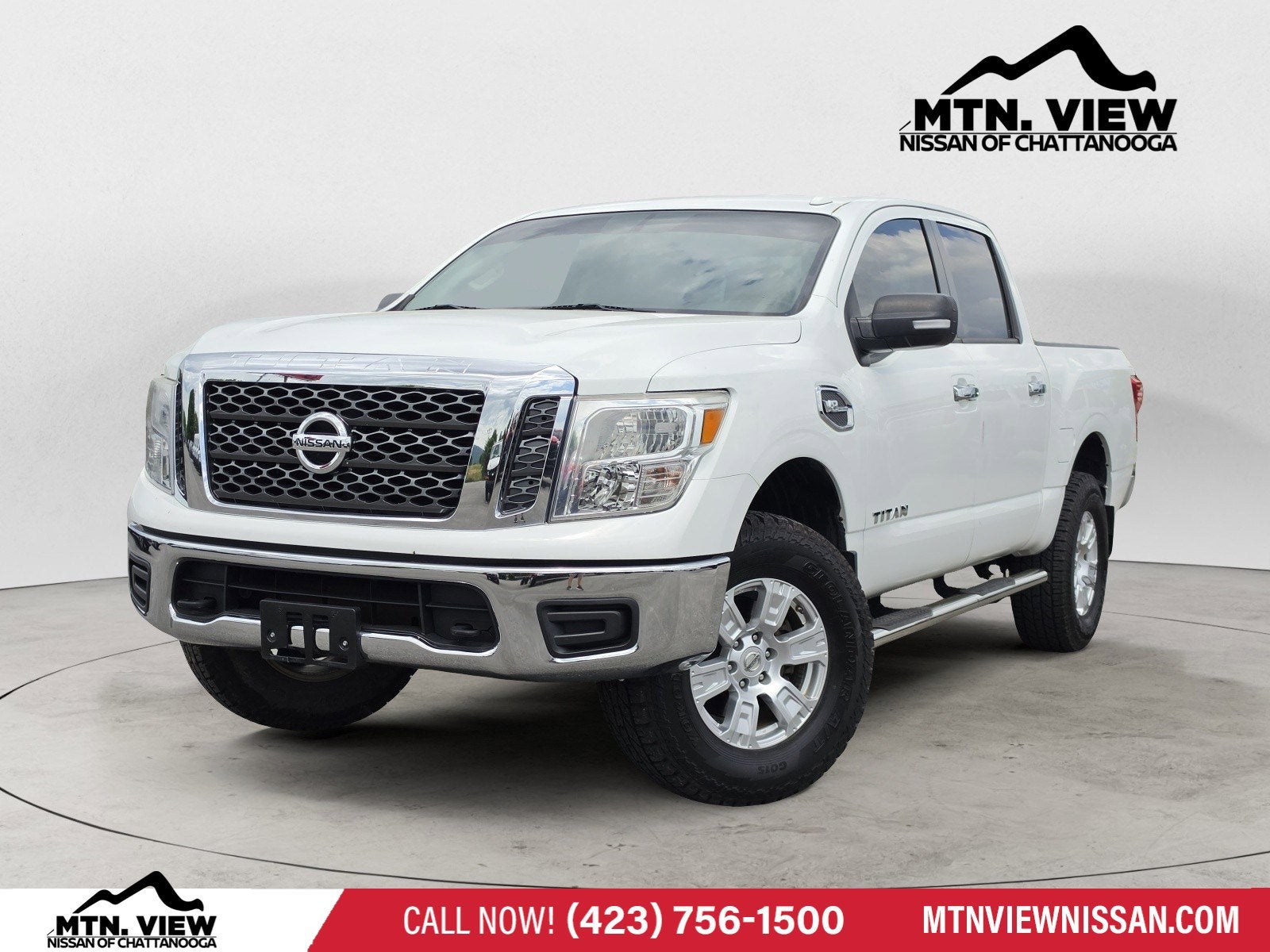 2017 Nissan Titan SV