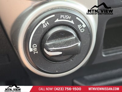 2017 Nissan Titan SV