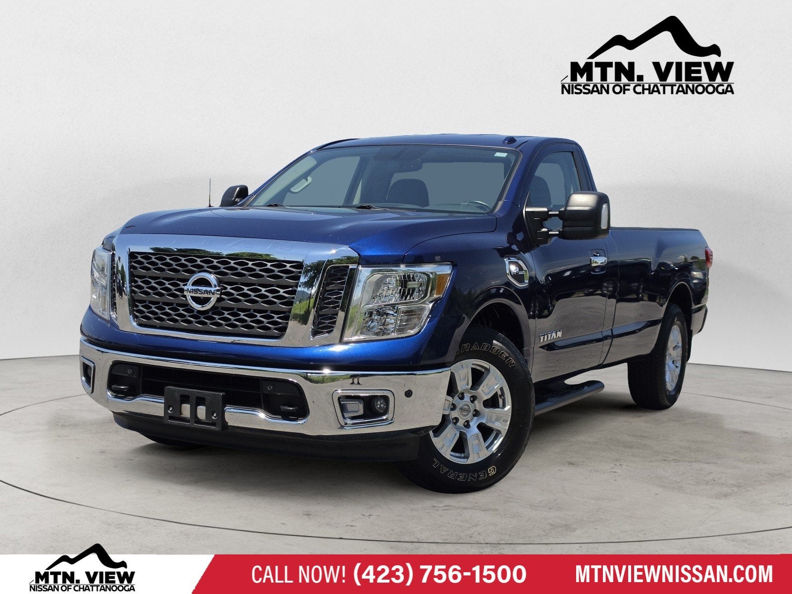 2017 Nissan Titan SV