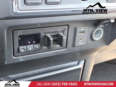 2017 Nissan Titan SV