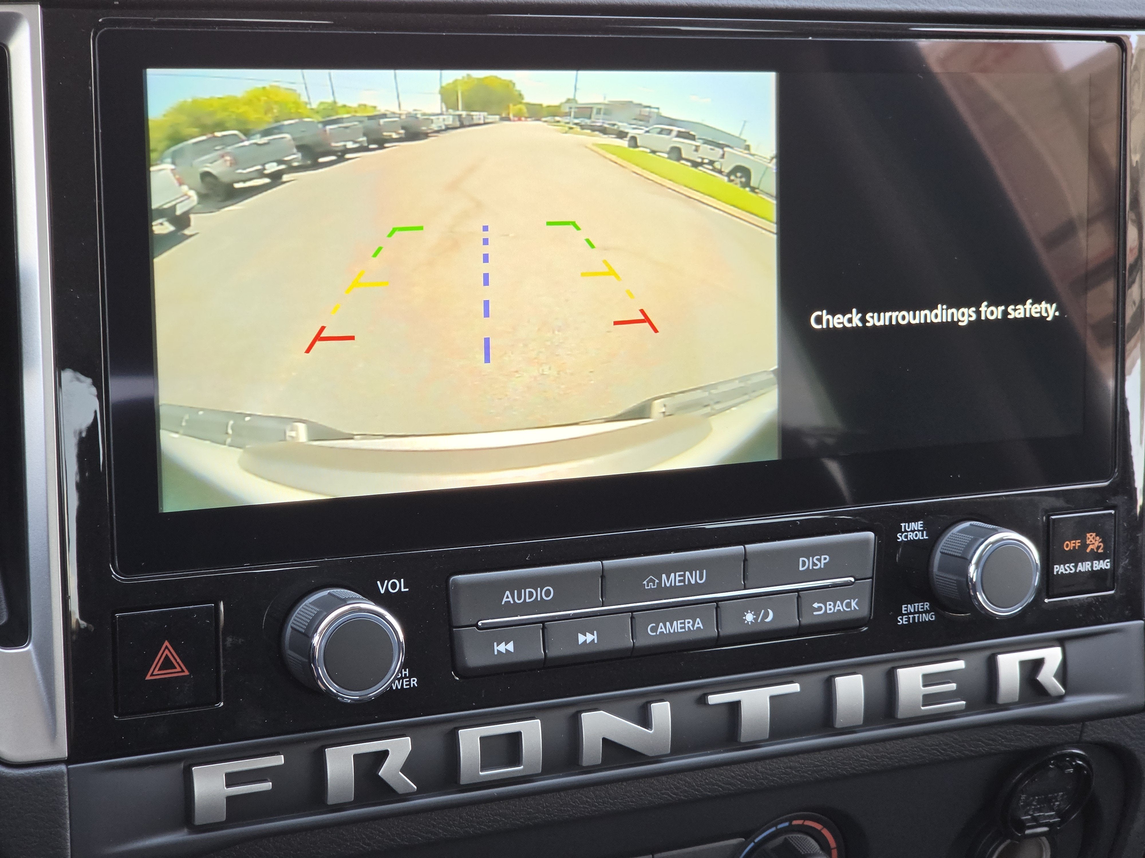 2027 Nissan Frontier SV
