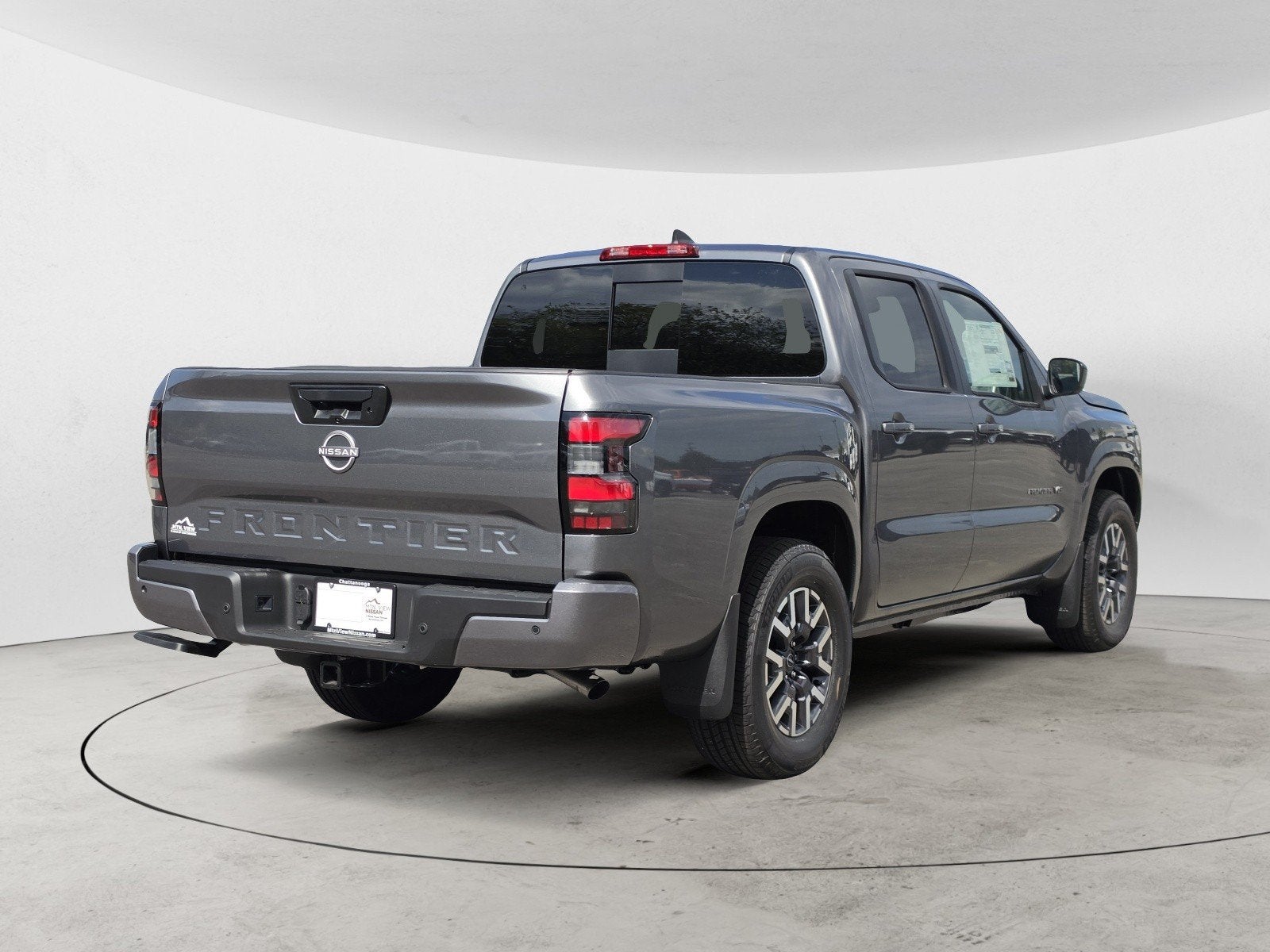 2027 Nissan Frontier SV