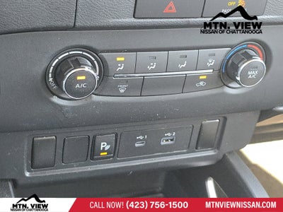 2023 Nissan Frontier SV