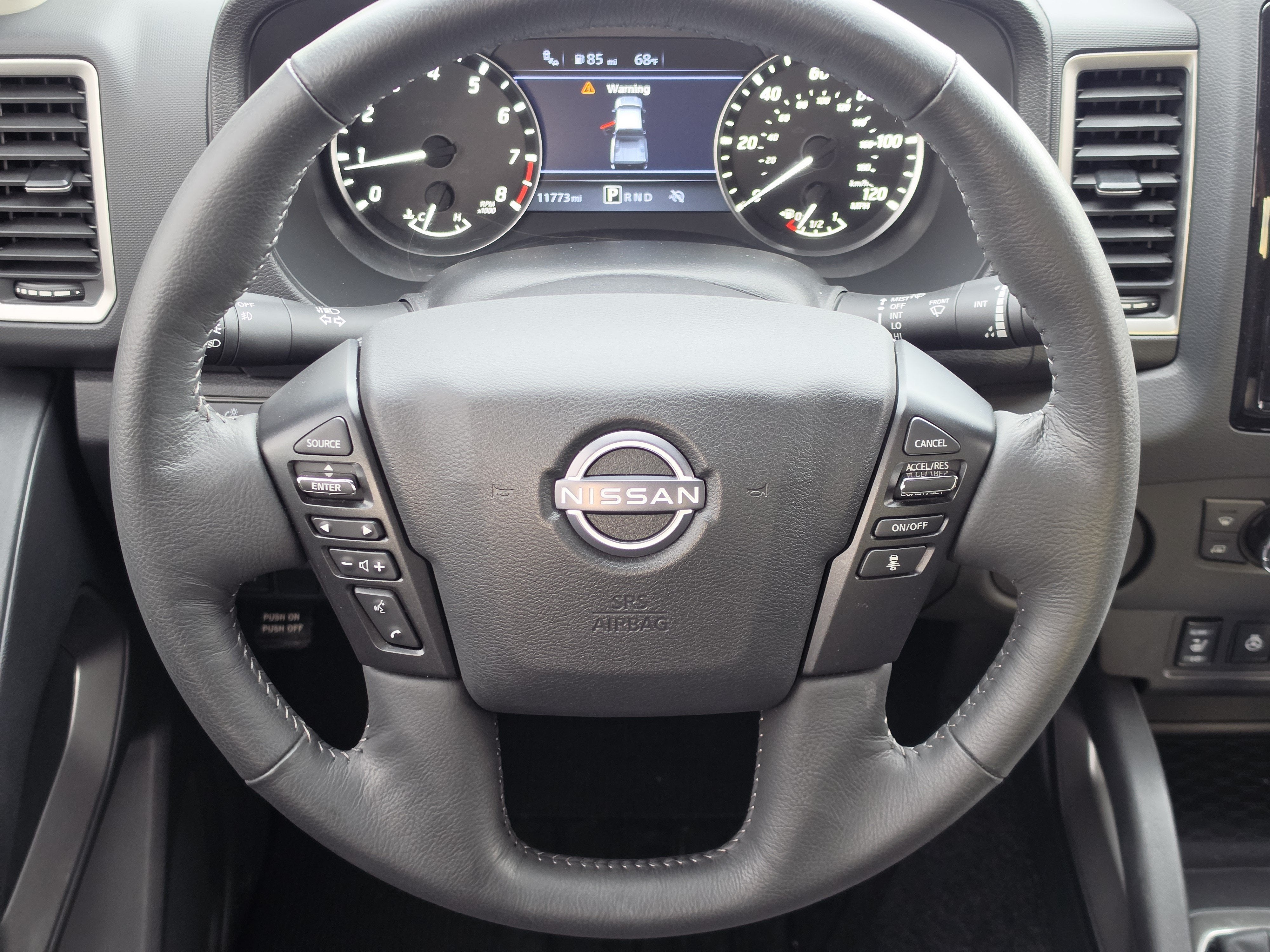 2024 Nissan Frontier SV