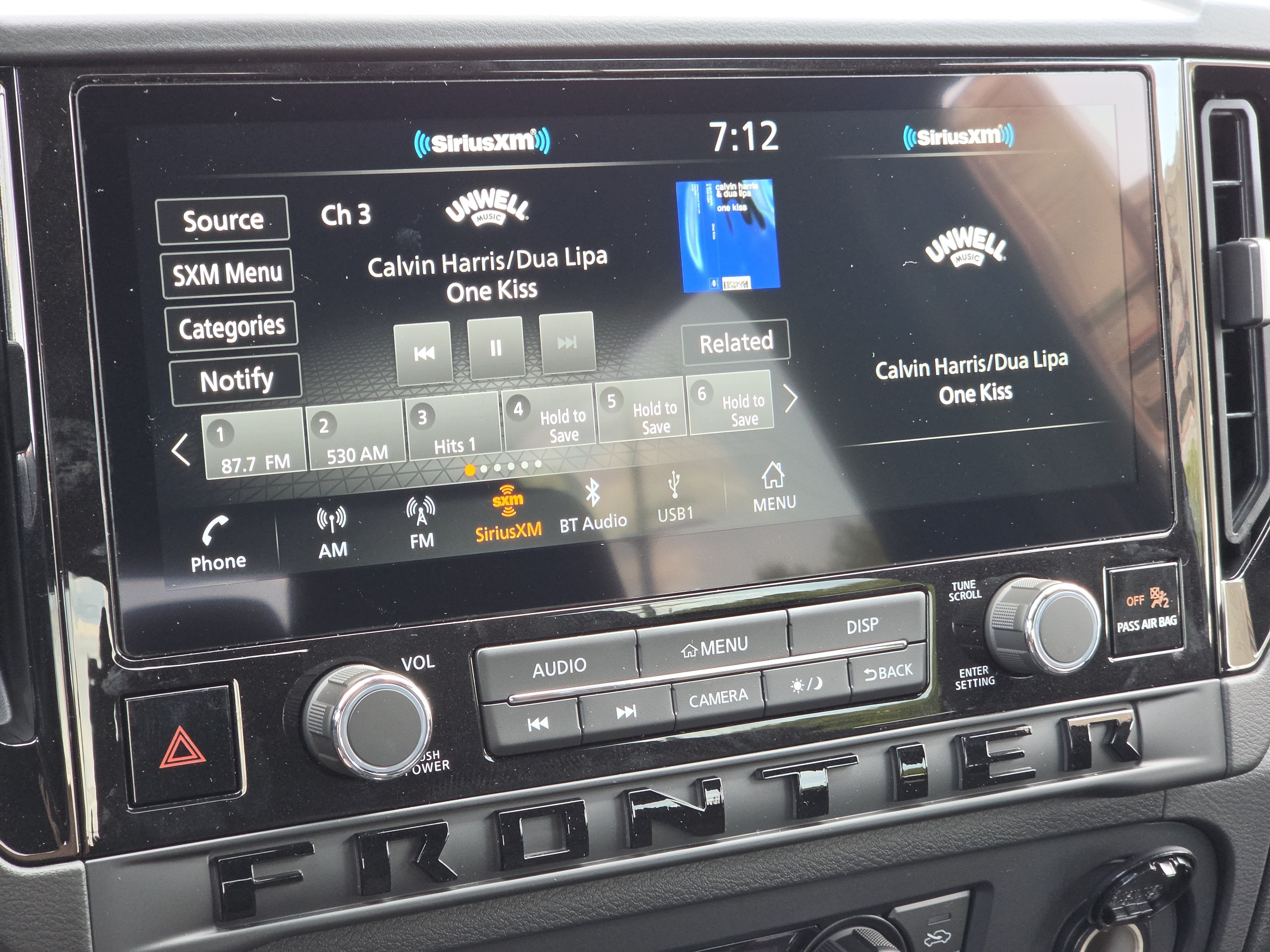 2027 Nissan Frontier SV