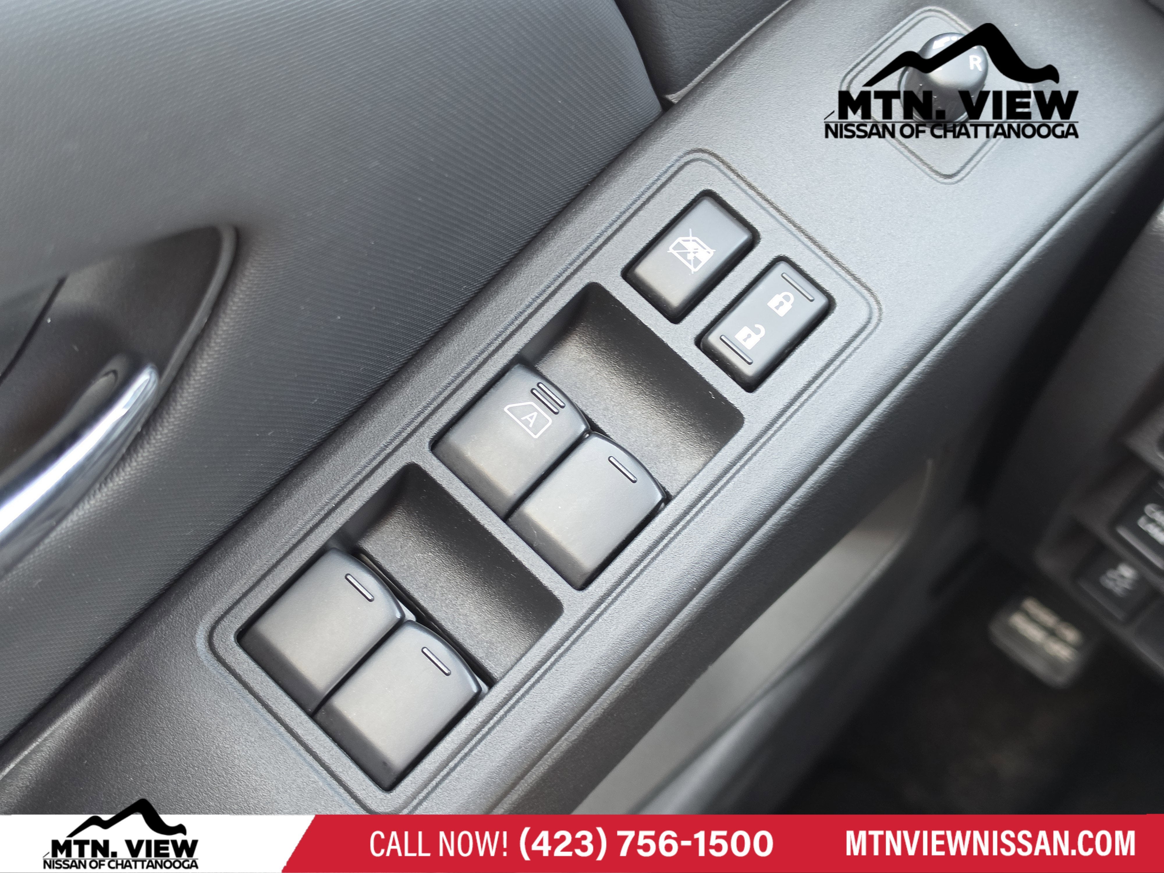 2024 Nissan Frontier SL