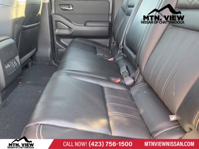 2024 Nissan Frontier SL