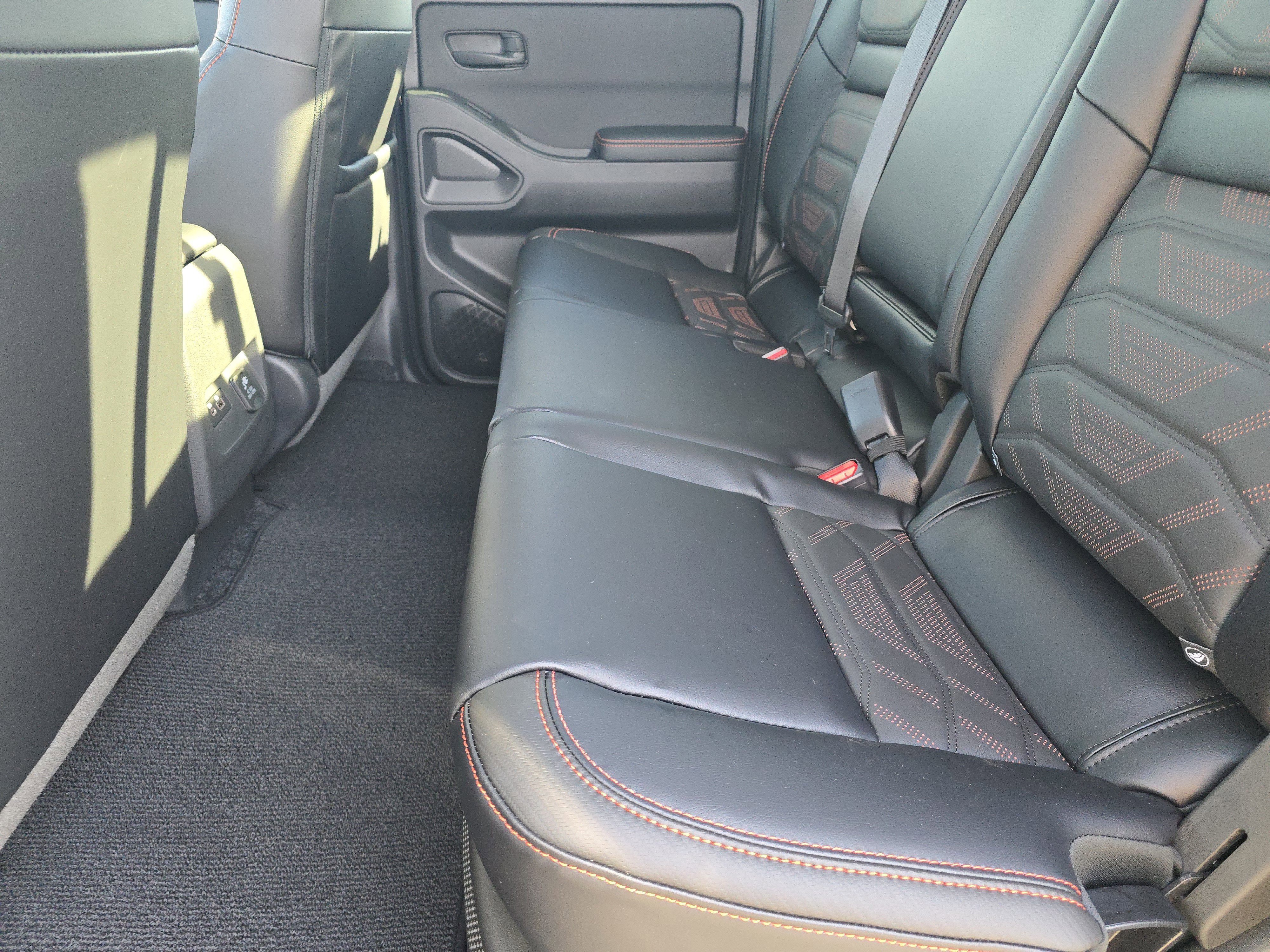 2026 Nissan Frontier PRO-4X w/R Package