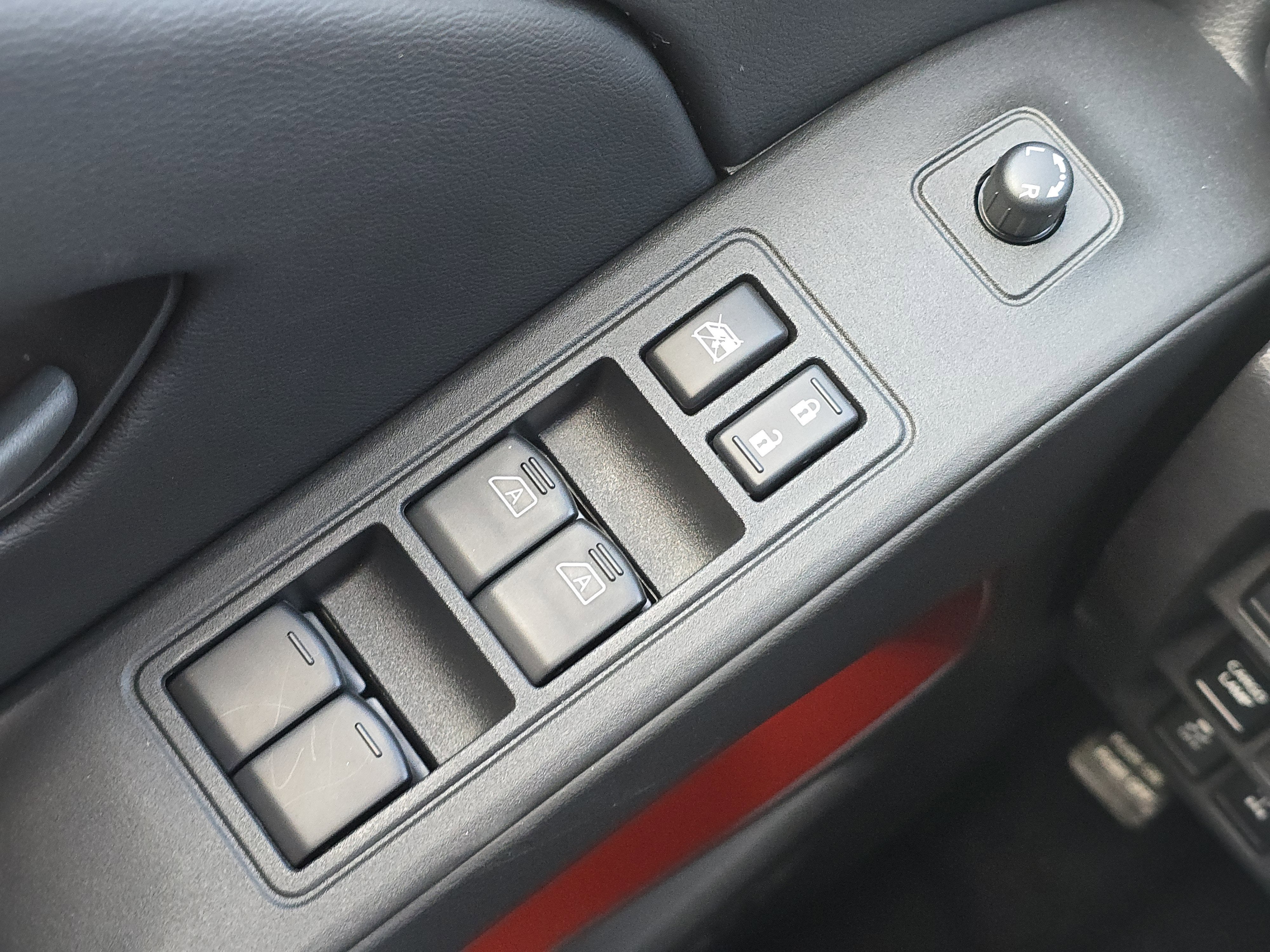 2026 Nissan Frontier PRO-4X w/R Package