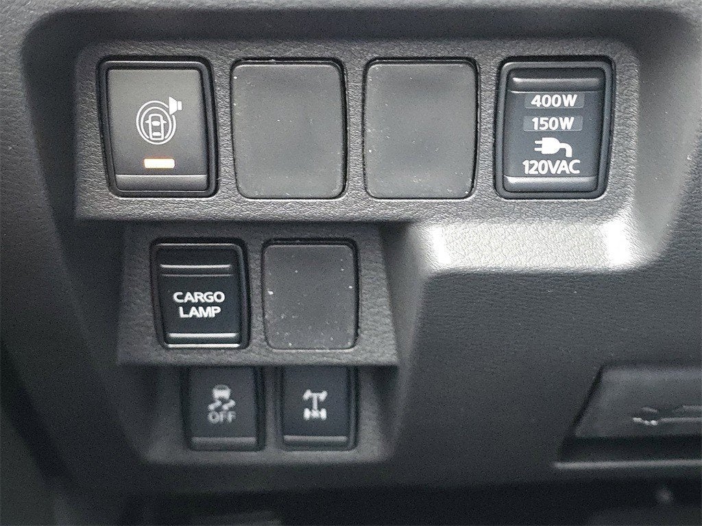 2026 Nissan Frontier PRO-4X w/R Package