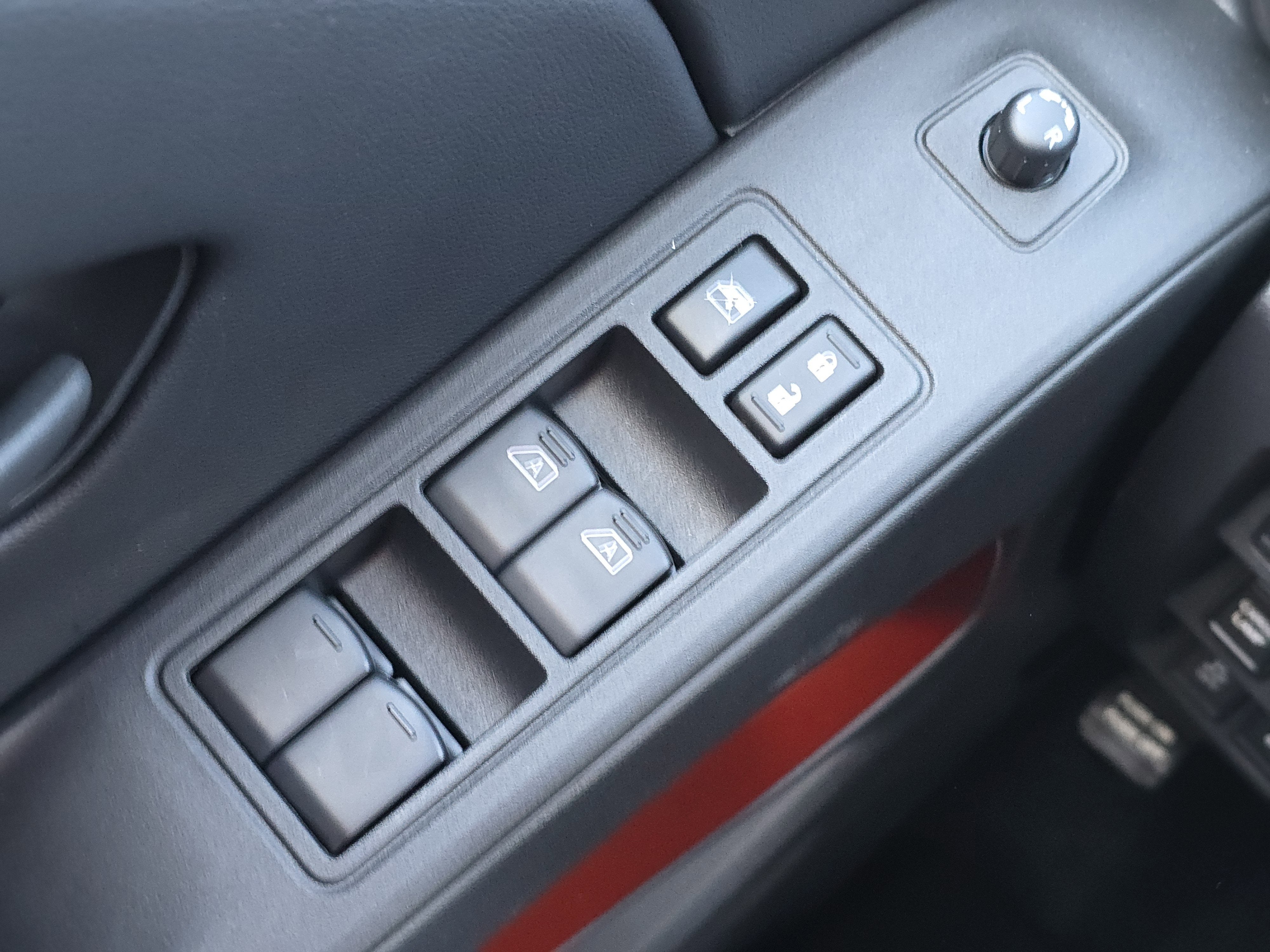 2026 Nissan Frontier PRO-4X w/R Package