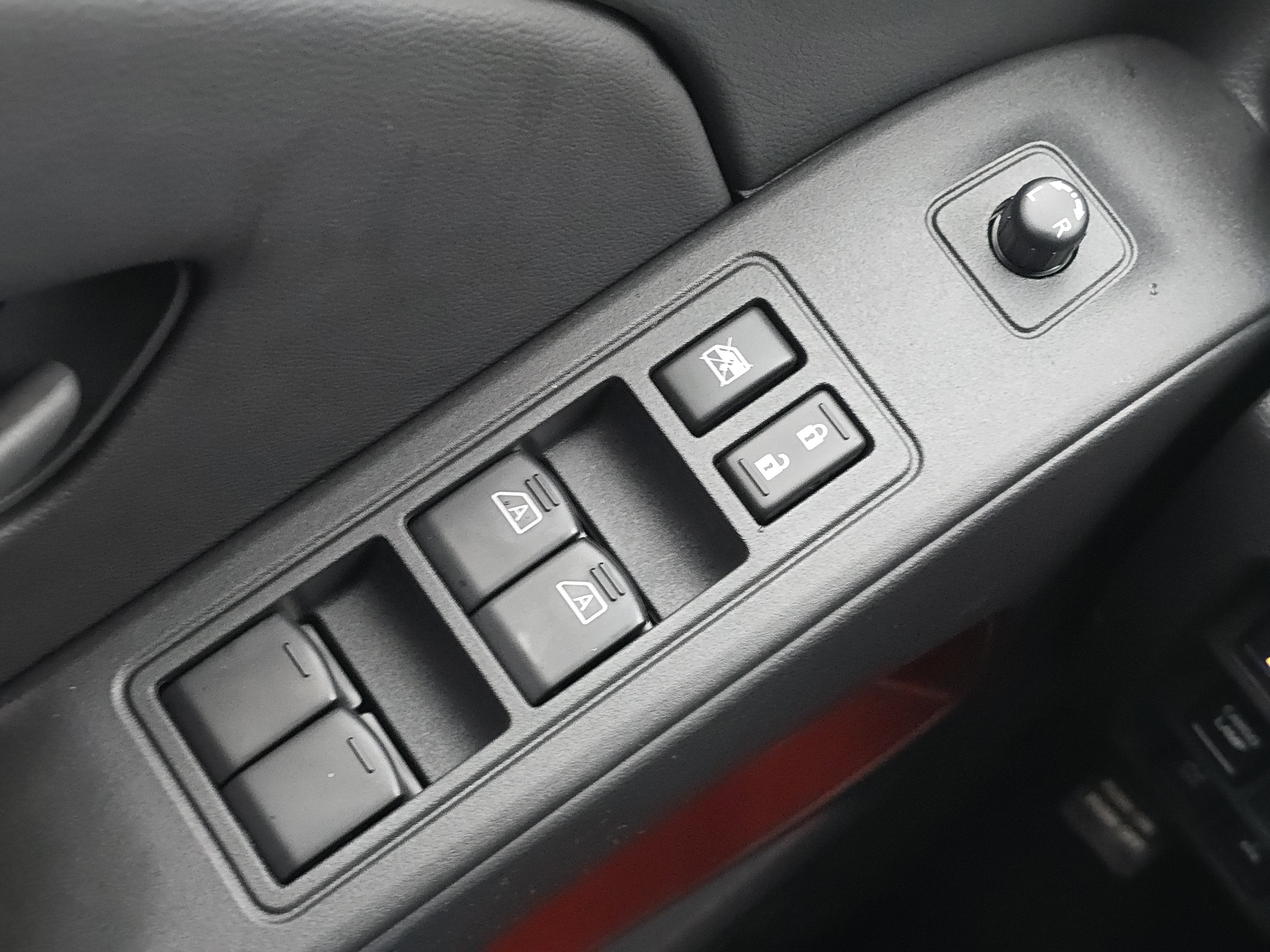 2026 Nissan Frontier PRO-4X w/R Package