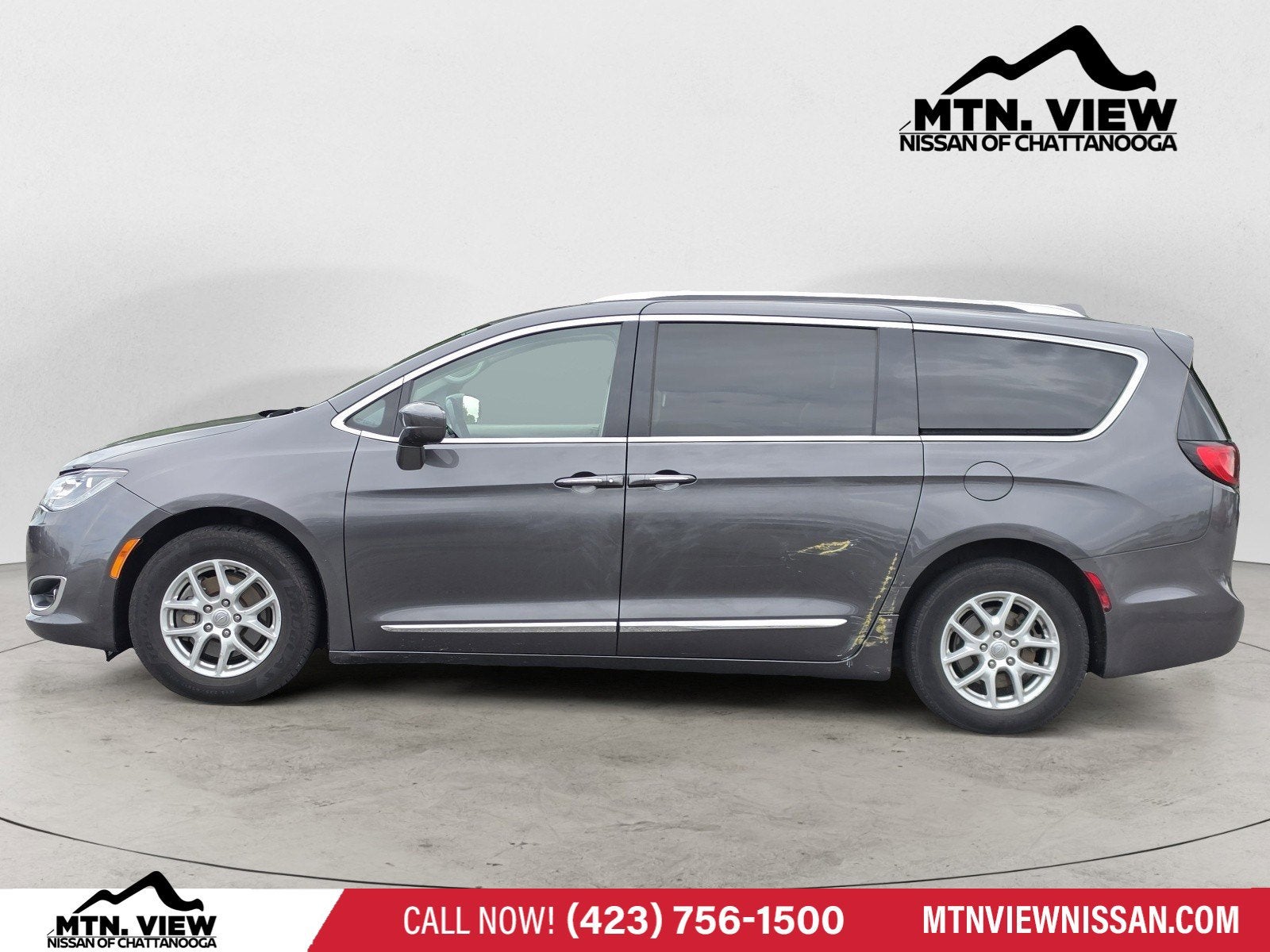 2020 Chrysler Pacifica Touring L