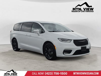 2022 Chrysler Pacifica Hybrid Limited