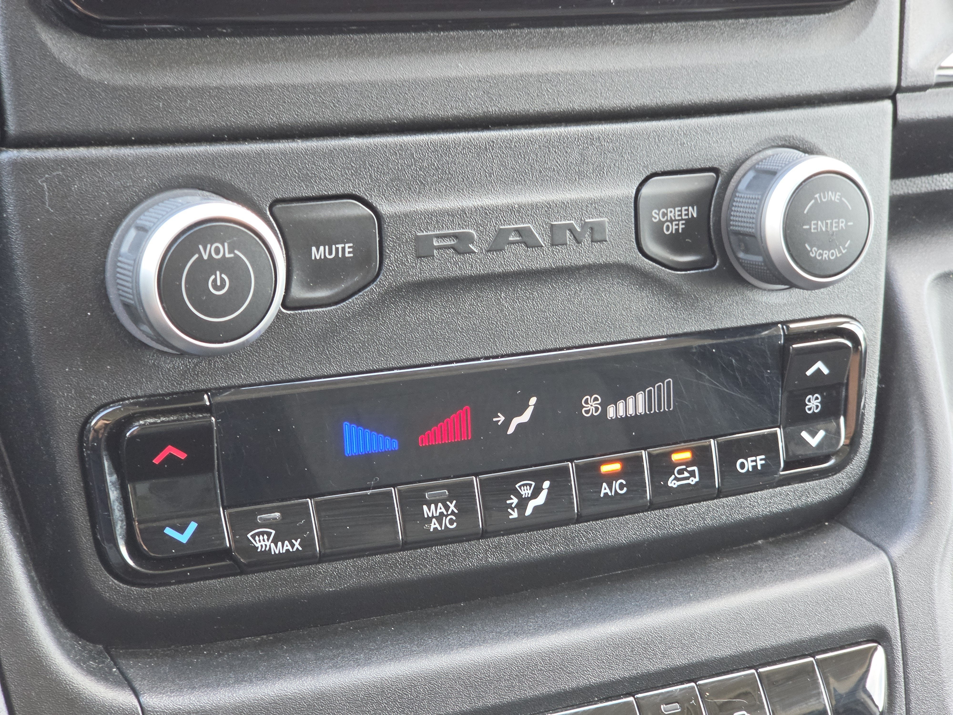 2023 RAM ProMaster Cargo Van Base