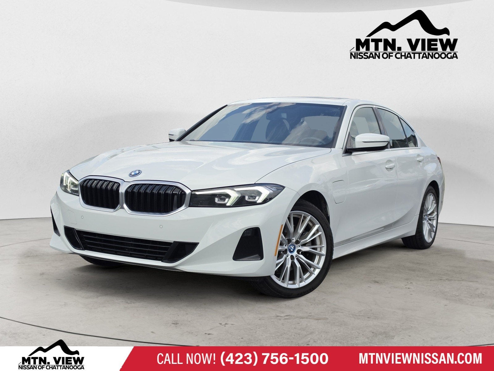 2024 BMW 3 Series 330e