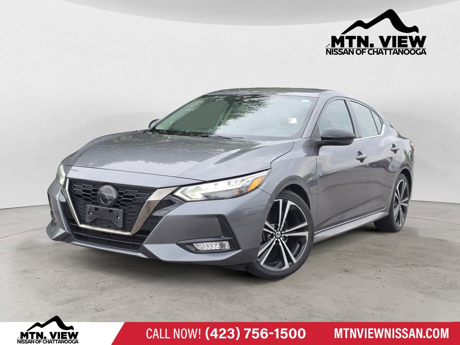 2022 Nissan Sentra SR CVT's photo