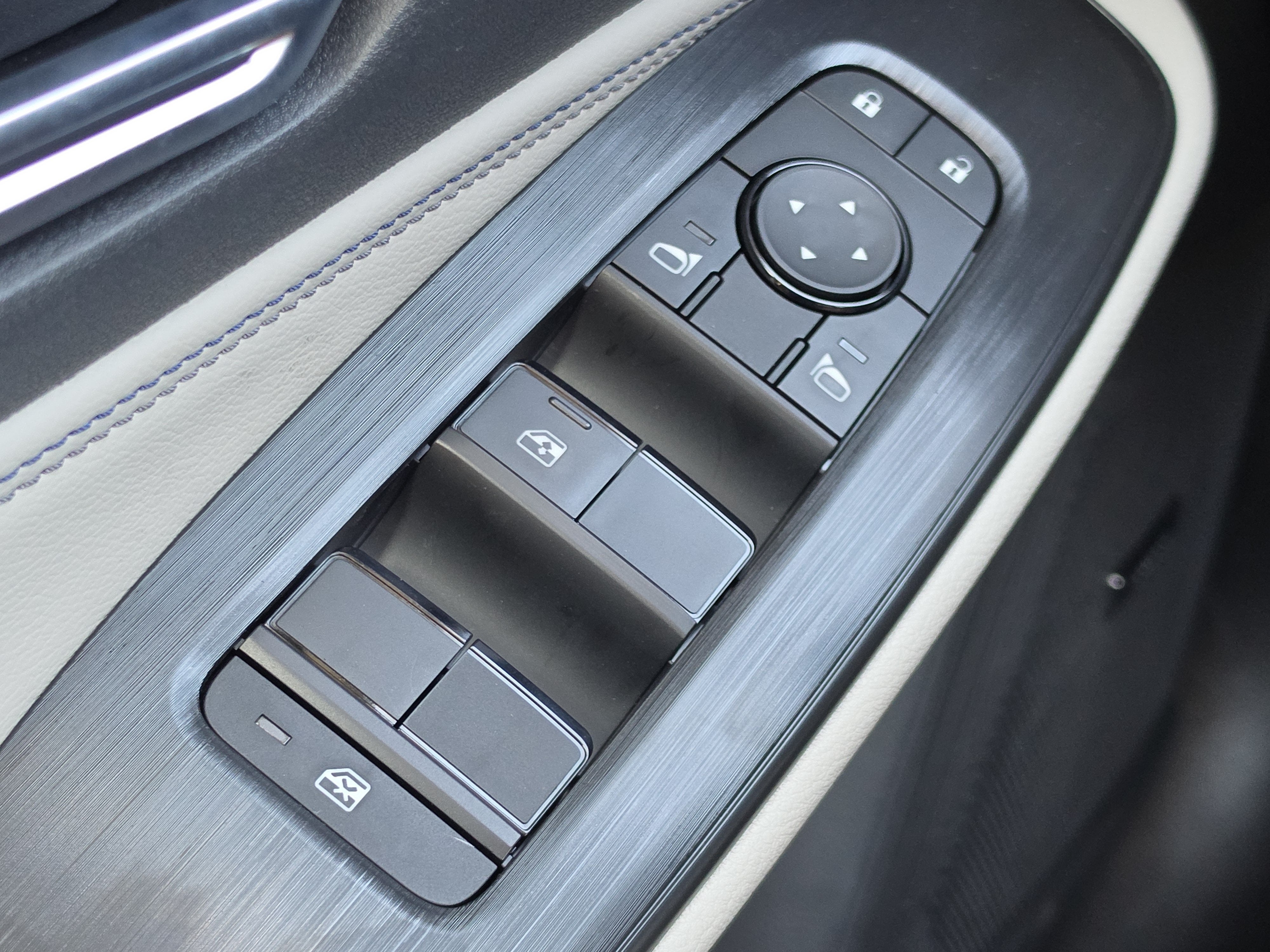 2027 Nissan Sentra SL