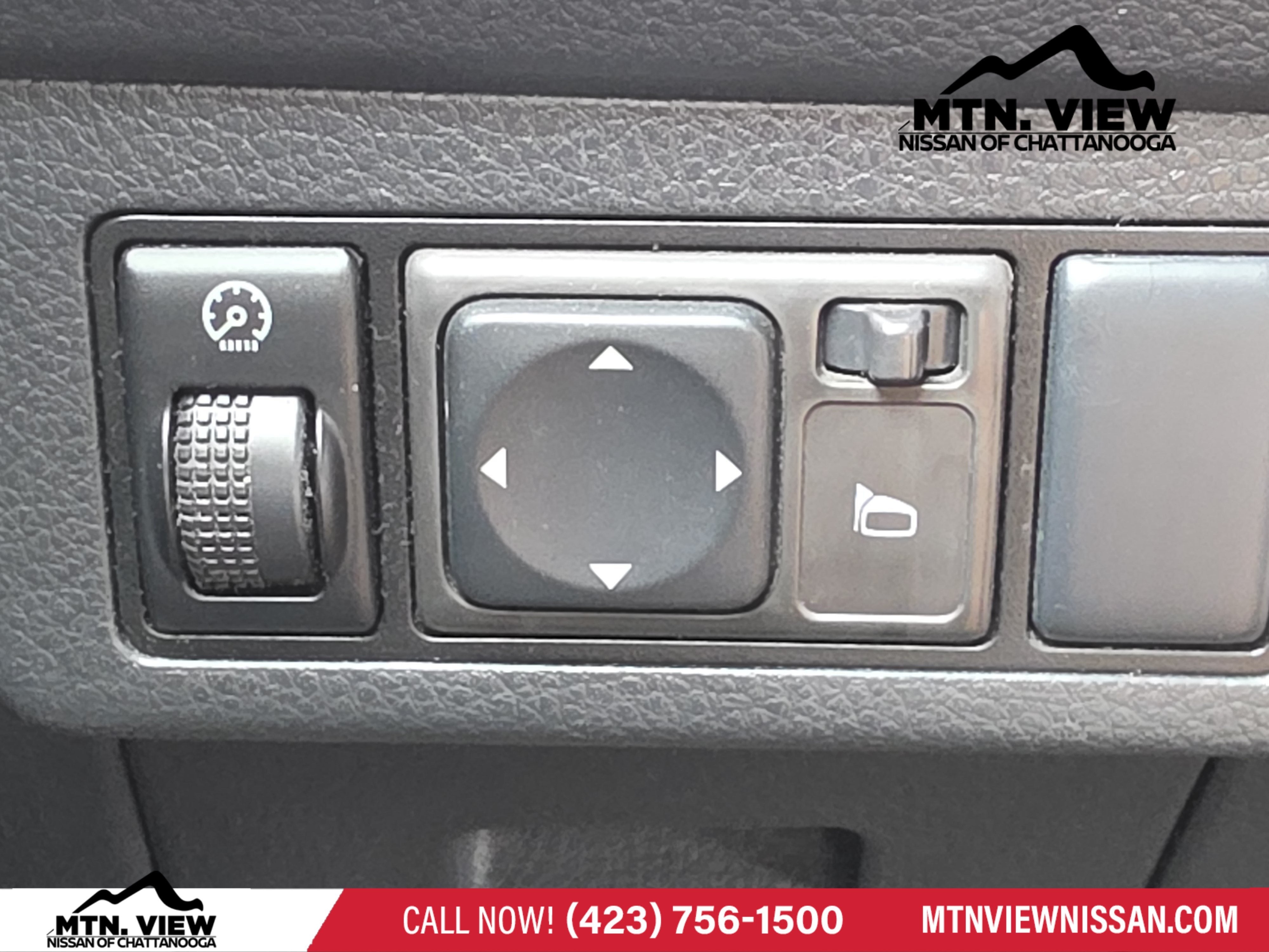 2009 Nissan Versa 1.8 S