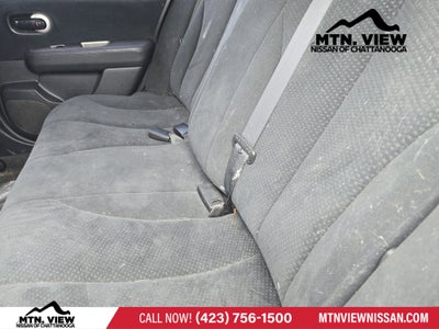 2010 Nissan Versa 1.8 S