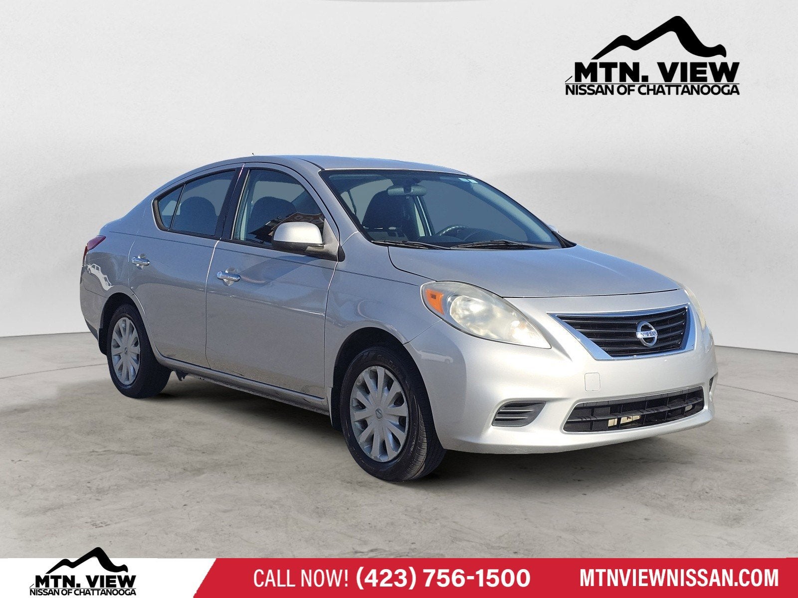 2014 Nissan Versa SV