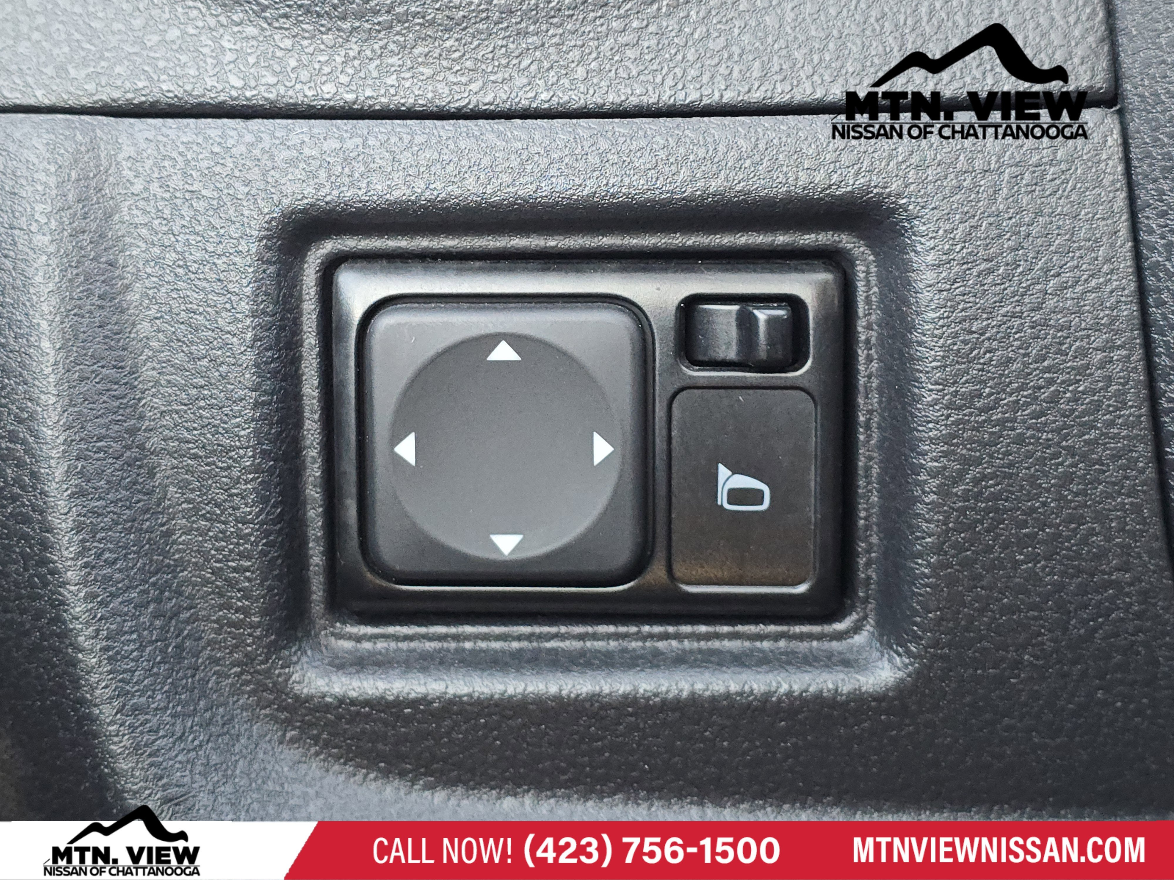 2014 Nissan Versa SV