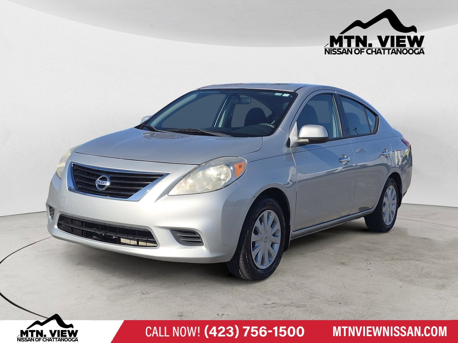 2014 Nissan Versa SV
