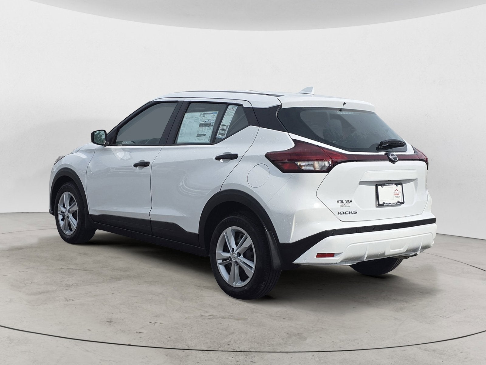 2025 Nissan Kicks Play S
